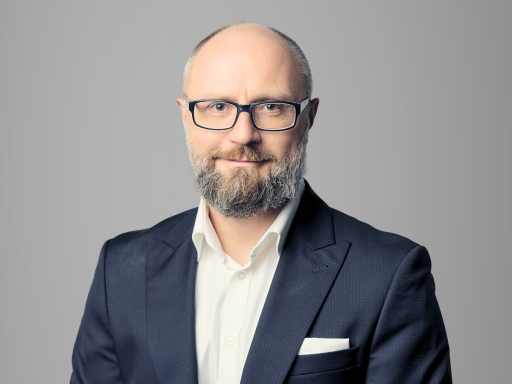 Hubert_Kifner_Emitel (1200 x 900 px)